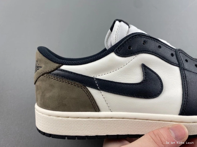 Jordan 1 OG CZ0790-102 Mocha Low Air 0804